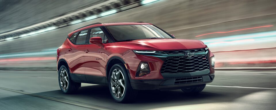 Blazer 2021 en la ciudad con potencia de 308hp 6700@rpm