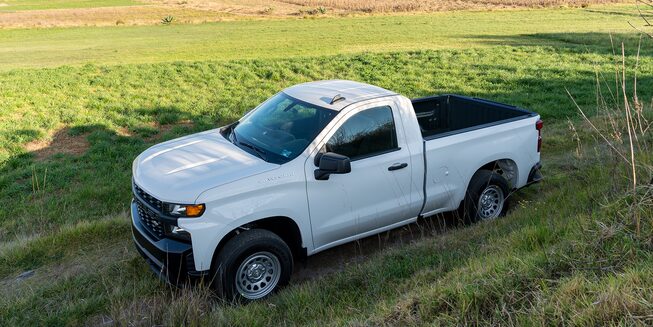 Chevrolet Silverado 2021 cuenta con caja de carga a través de tecnología Durabed y 12 arillos fijos para atar incluidos